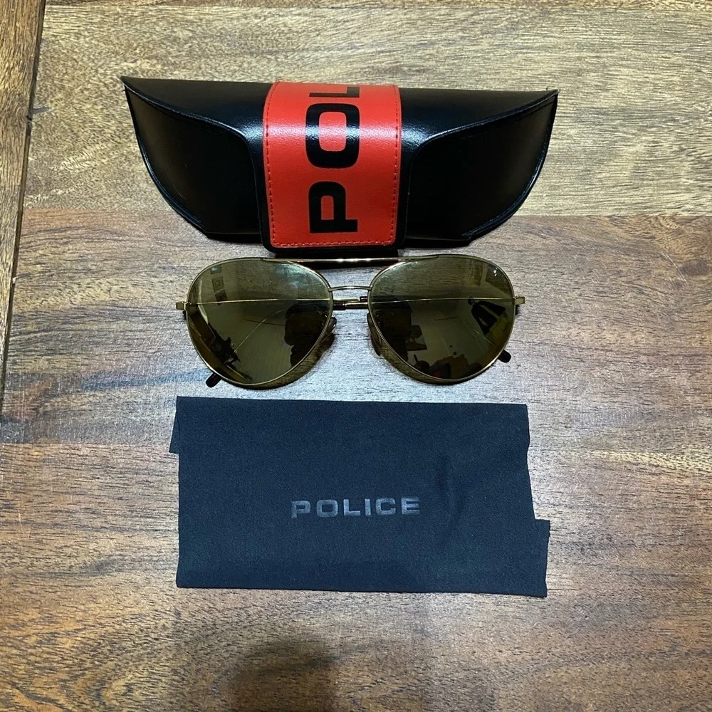 Police unisex S8991 aviator gold sunglasses